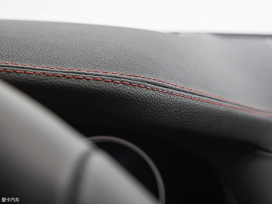 2019��RX4 M40d