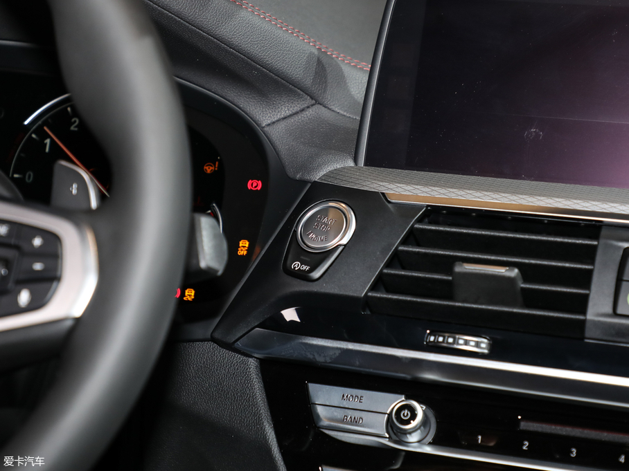 2019RX4 xDrive 30i M\b