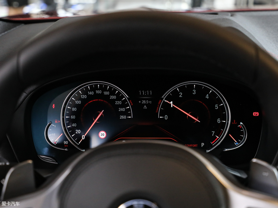 2019RX4 xDrive 30i M\b