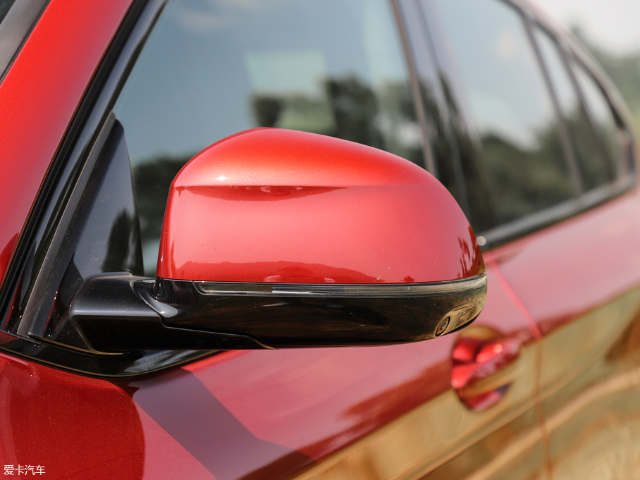 2019RX4 xDrive 30i M\b