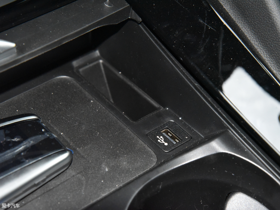 2019RX4 xDrive 30i M\b