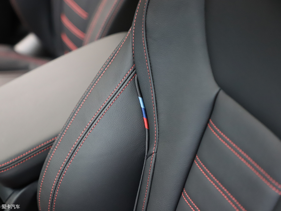 2019RX4 xDrive 30i M\b