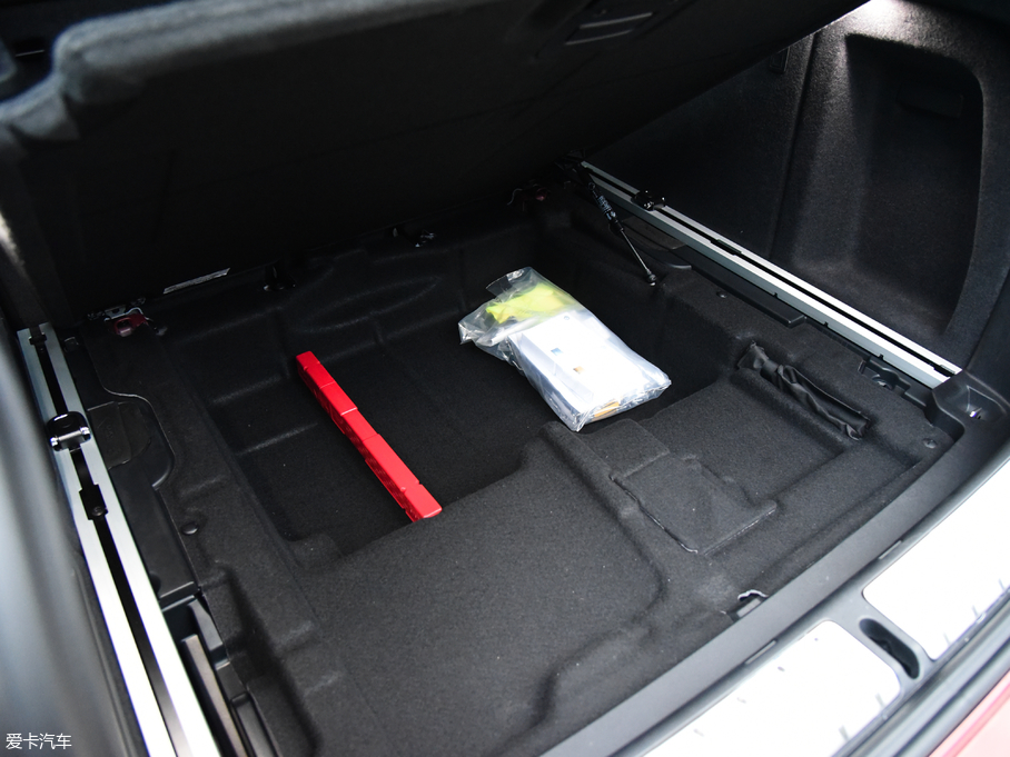 2019RX4 xDrive 30i M\b