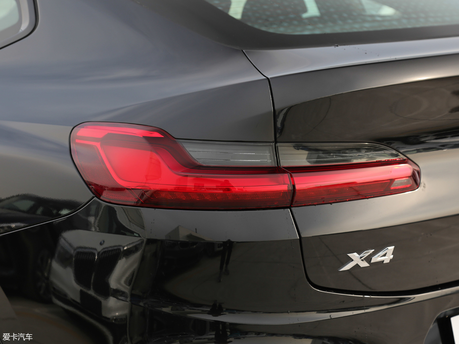 2019RX4 xDrive 25i M\b