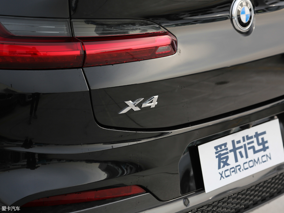 2019RX4 xDrive 25i M\b