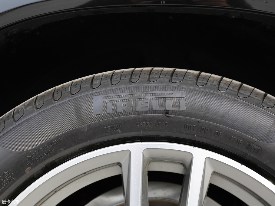 2019RX4 xDrive 25i M\b