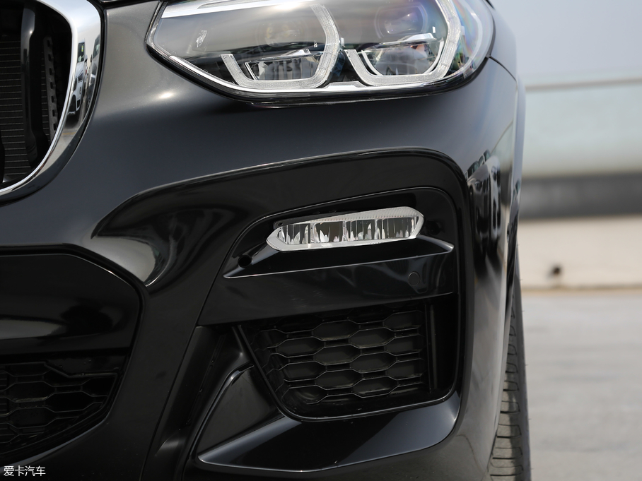 2019RX4 xDrive 25i M\b