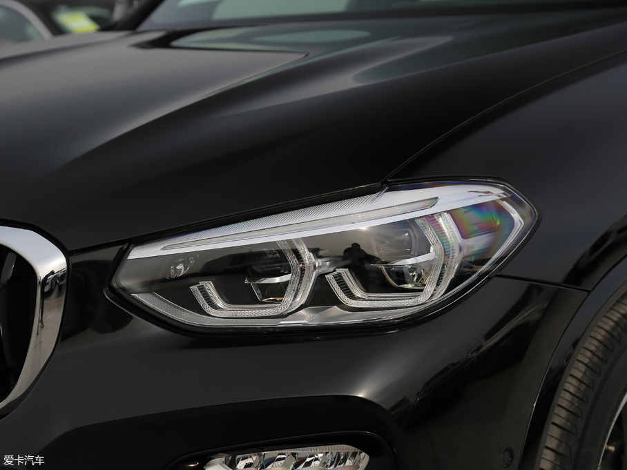 2019RX4 xDrive 25i M\b