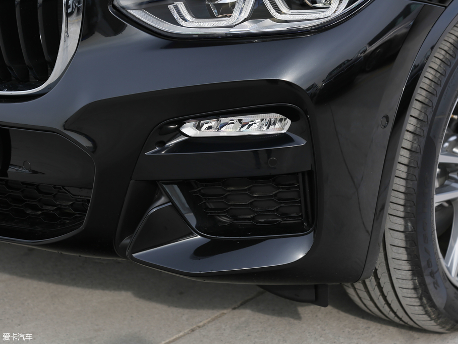 2019RX4 xDrive 25i M\b