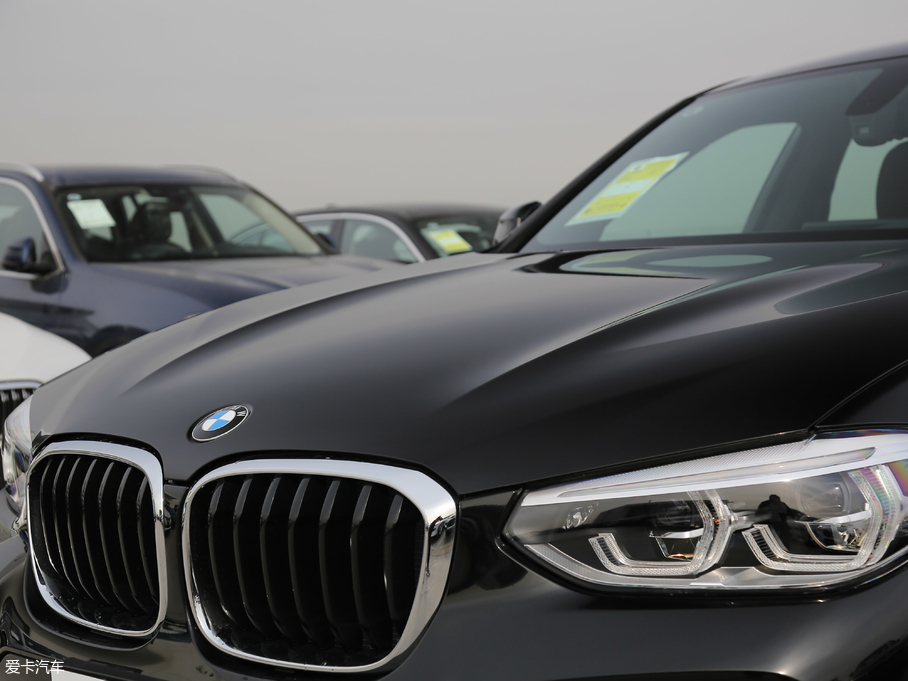 2019RX4 xDrive 25i M\b