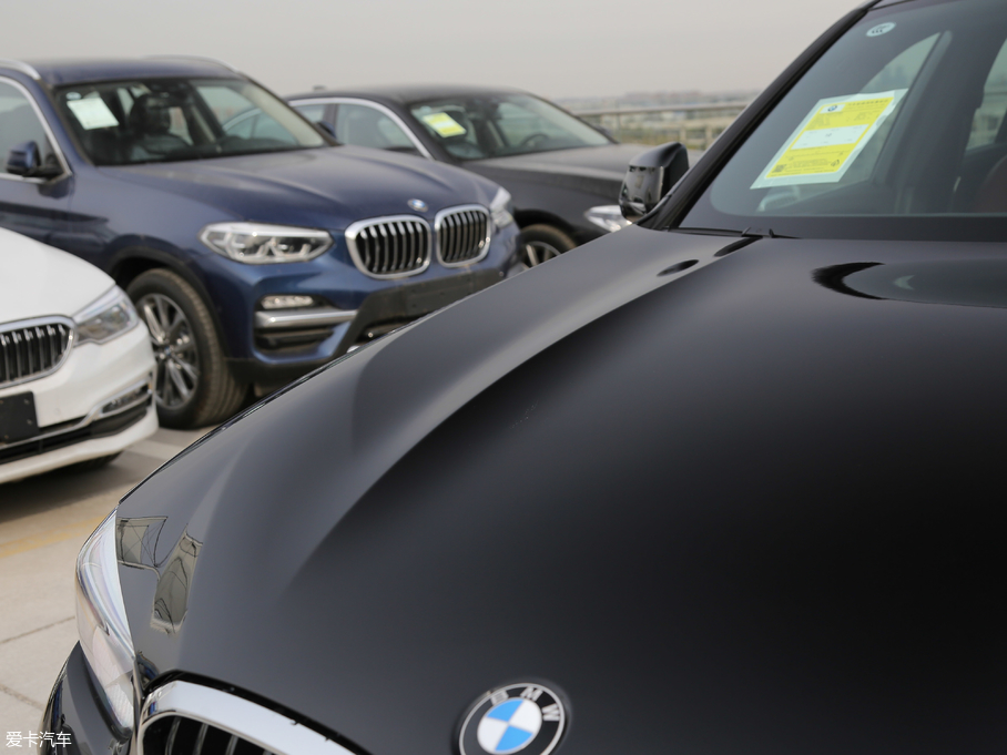 2019RX4 xDrive 25i M\b