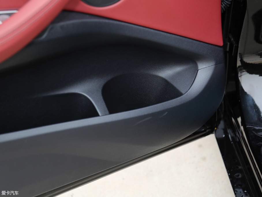 2019RX4 xDrive 25i M\(yn)(dng)b