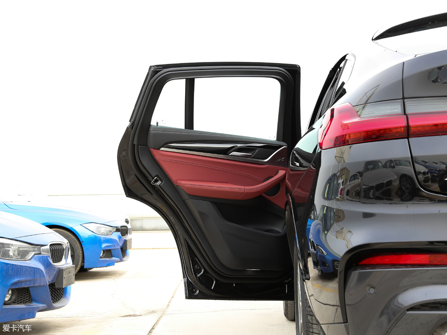 2019RX4 xDrive 25i M\b