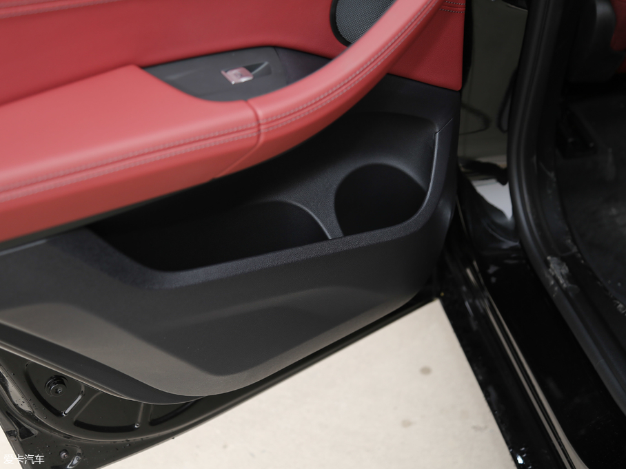 2019��RX4 xDrive 25i M�\�����b