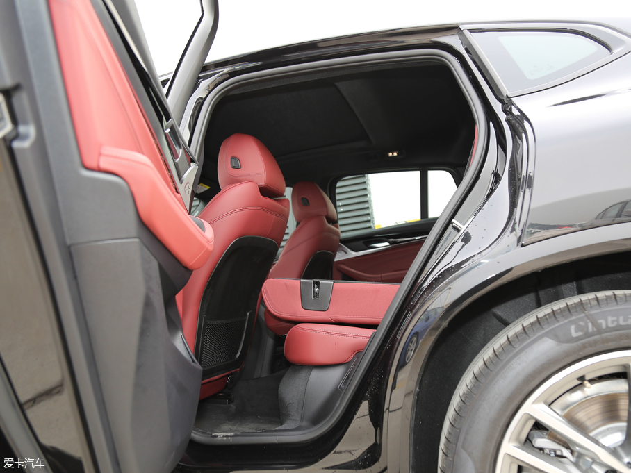 2019RX4 xDrive 25i M\b