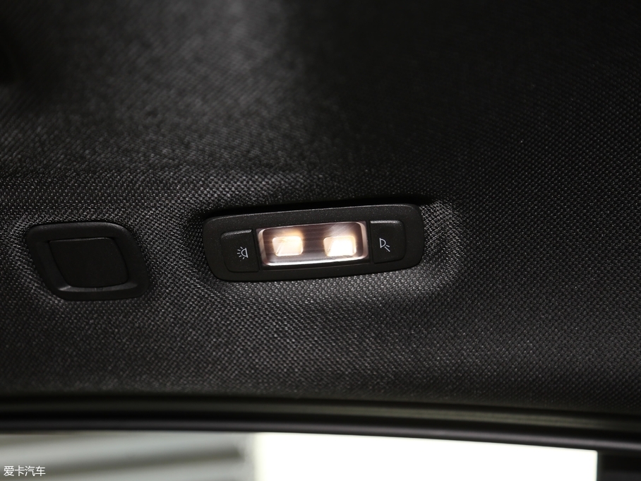 2019RX4 xDrive 25i M\(yn)b