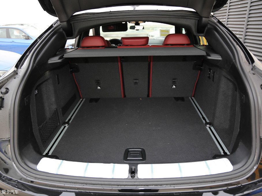 2019RX4 xDrive 25i M\b