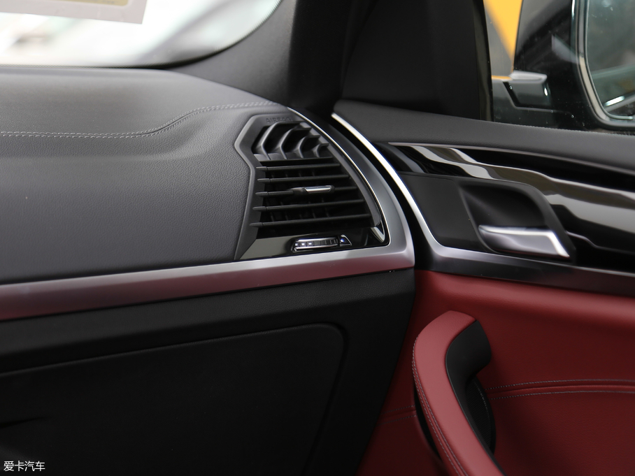 2019RX4 xDrive 25i M\b