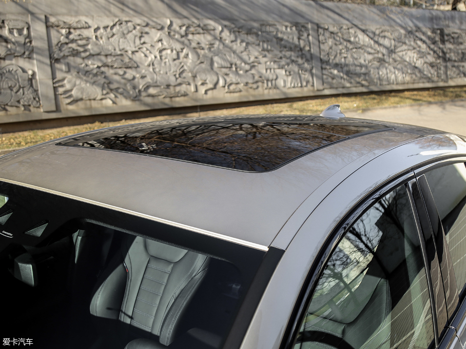 2019RX4 xDrive 25i MԽҰb