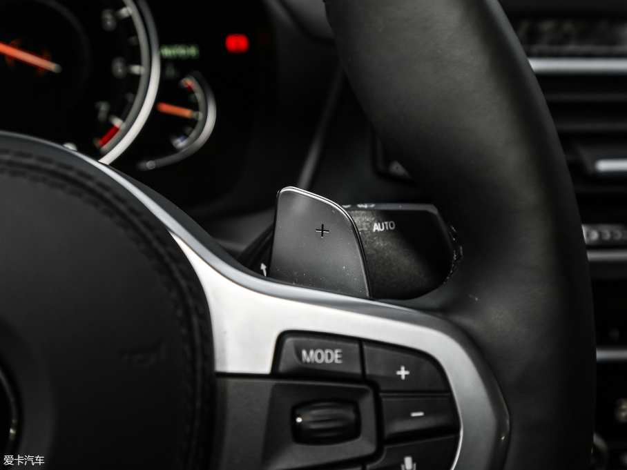 2019RX4 xDrive 25i MԽҰb