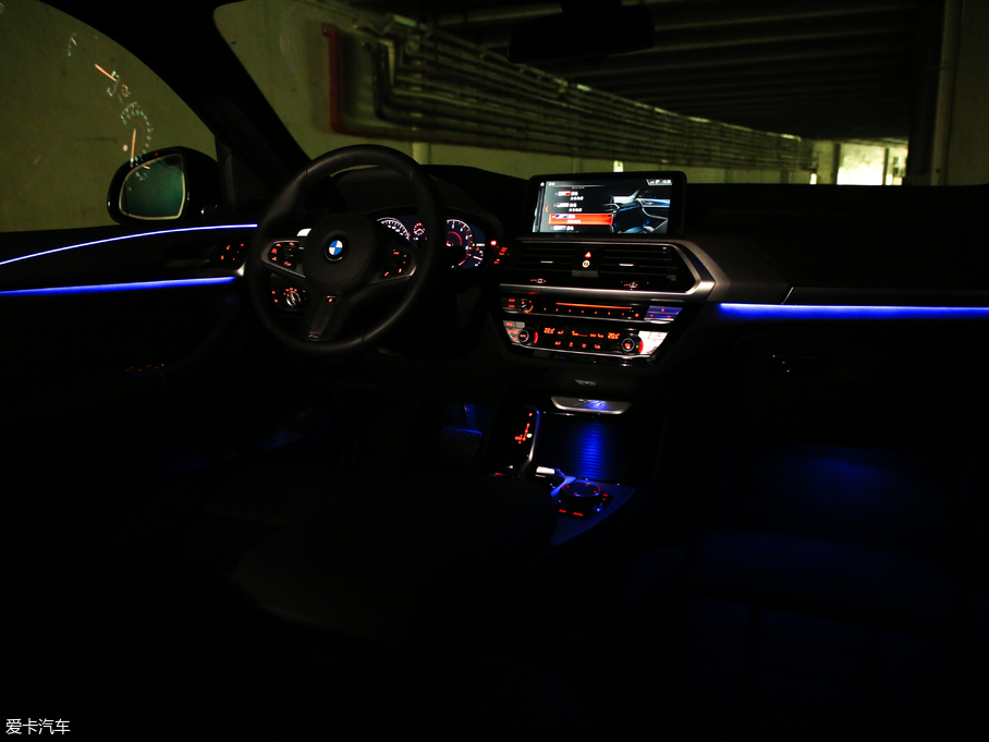 2019RX4 xDrive 30i M\b