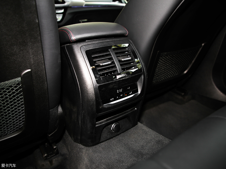 2019RX4 xDrive 30i M\b