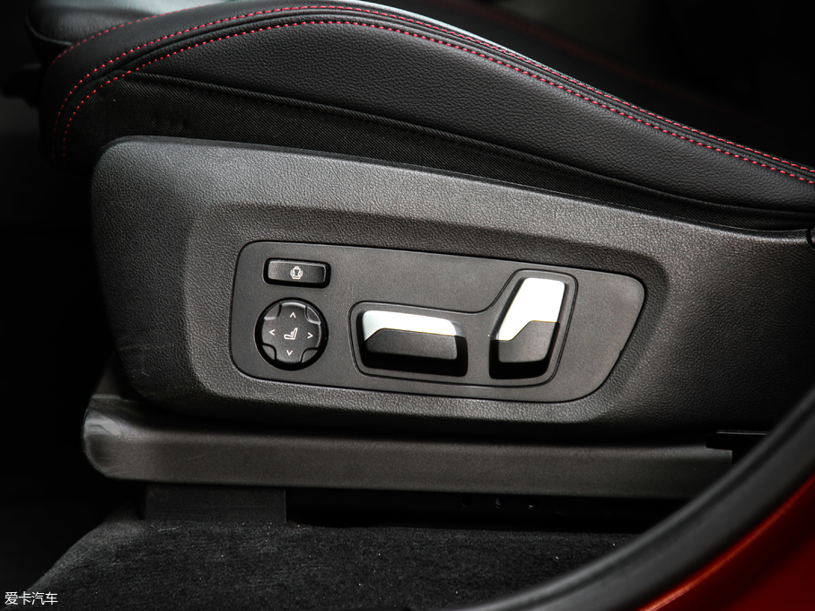 2019RX4 xDrive 30i M\b