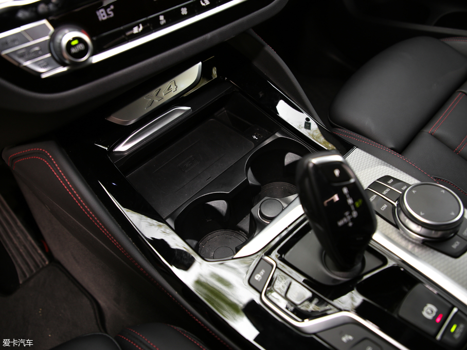 2019RX4 xDrive 30i M\b