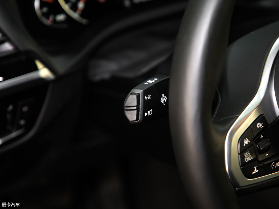 2019RX4 xDrive 30i M\b