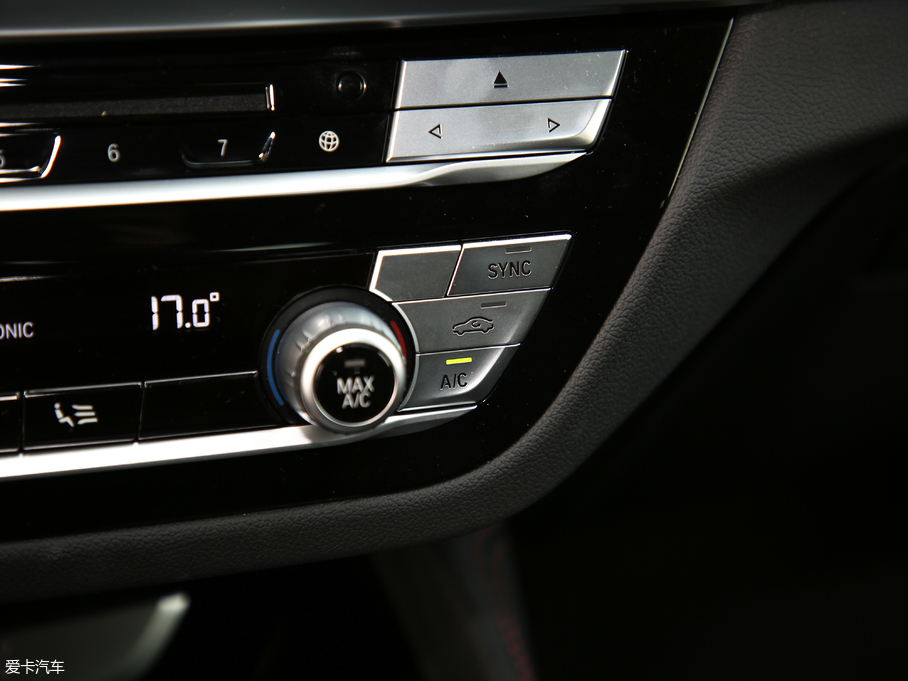 2019RX4 xDrive 30i M\b