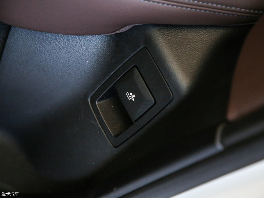 2019RX4 xDrive 25i M\(yn)b