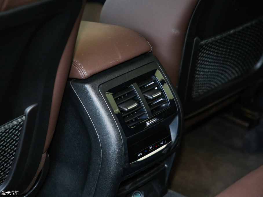 2019RX4 xDrive 25i M\b