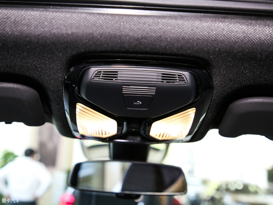 2019RX4 xDrive 25i M\b