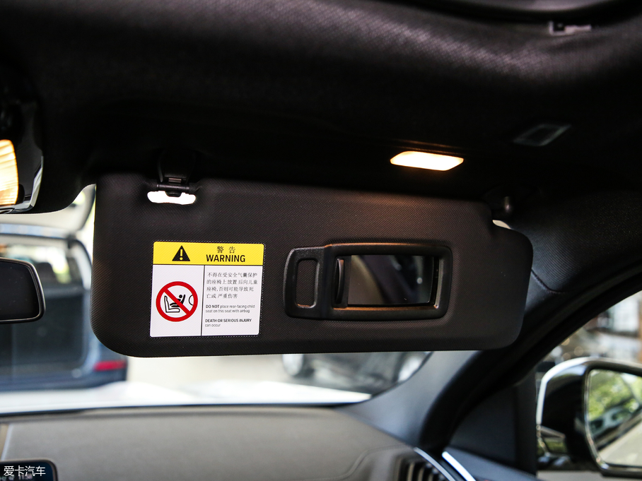 2019RX4 xDrive 25i M\b