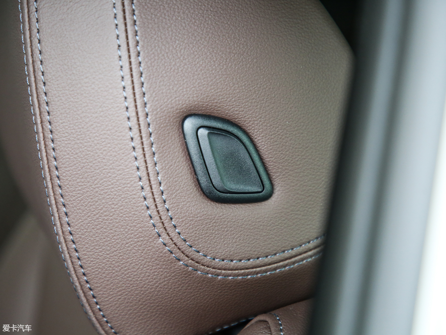 2019RX4 xDrive 25i MԽҰb