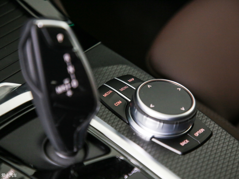 2019RX4 xDrive 25i MԽҰb