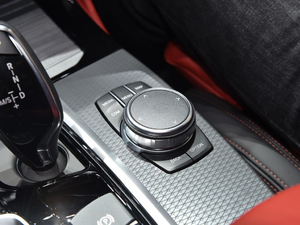 2019xDrive 30i п؅^