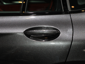 2019xDrive 25i MԽҰb ^