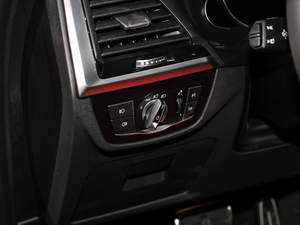 2019xDrive 25i MԽҰb п؅^