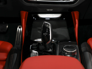 2019xDrive 25i MԽҰb п؅^