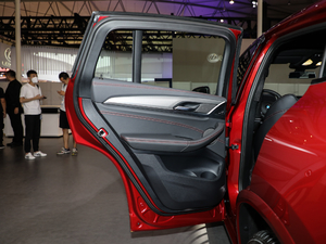 2019xDrive 30i M\b g