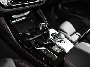 2019xDrive 30i M\(yn)(dng)b п؅^(q)