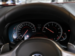 2019xDrive 30i M\b п؅^