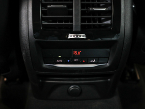 2019xDrive 30i M\b п؅^