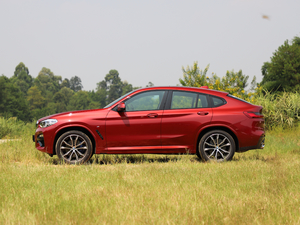 2019xDrive 30i M\b w^