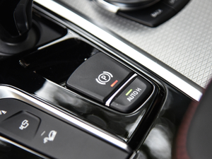 2019xDrive 30i M\b п؅^