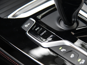 2019xDrive 30i M\b п؅^