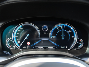 2019xDrive 30i M\b п؅^