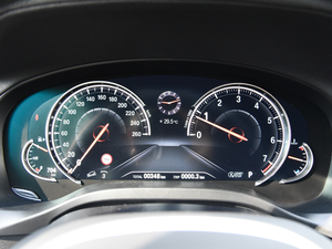 2019xDrive 30i M\b п؅^