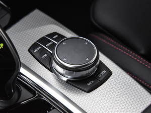 2019xDrive 30i M\b п؅^